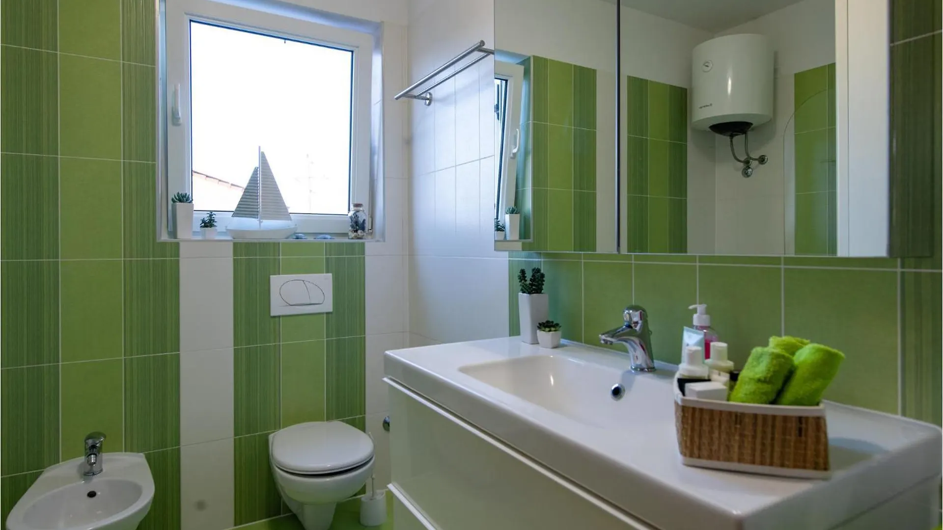 Beautiful Home In Loborika With Wi-Fi 0*,  Croatia