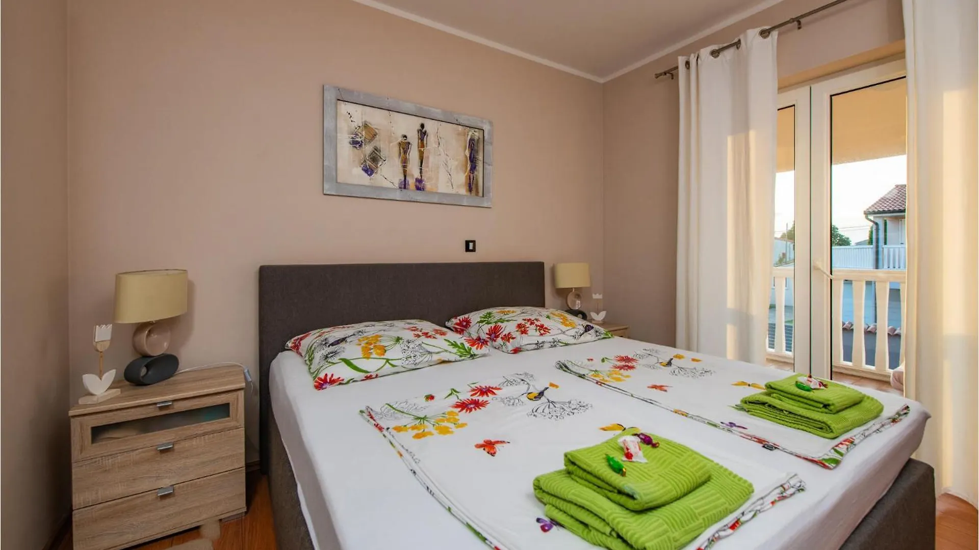 Beautiful Home In Loborika With Wi-Fi 0*,